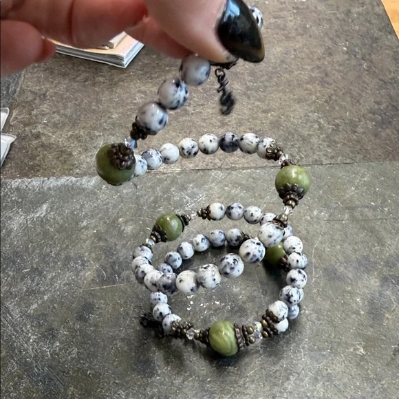 Connemara Marble Rosary Wrap Bracelet w/celtic cross - Picture 2 of 6